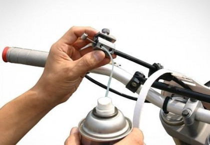 Přípravek pro mazání bowdenů - C105071