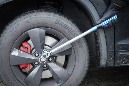 Momentový klíč 1/2" s certifikátem, 60 - 330 Nm - B2829