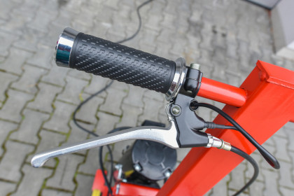 Nůžkový zvedák 2,8t SF-K2800V2, hydraulický - F1715