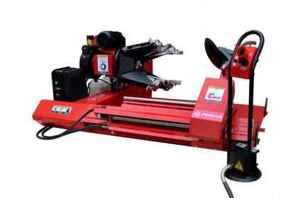 Zouvačka nákladních pneumatik 14 - 40" LC590C - F16150