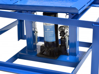 Nájezdové rampy s hydraulickým zvedákem, pár - 2 t - G02048