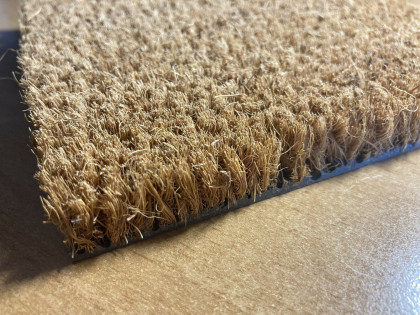 Hnědá kokosová zátěžová čistící zóna FLOMA Natural Coco - 100 x 100 x 1,7 cm