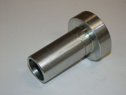 Rearwheel drive shaft sleeve