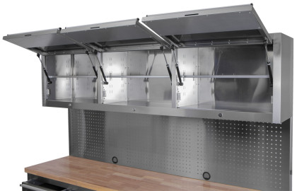 Pojízdný pracovní stůl s děrovanou deskou a horními skříňkami - AH7218