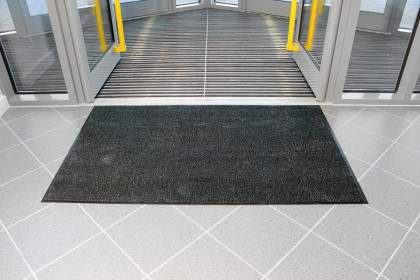 Černá textilní vstupní rohož - 60 x 80 x 0,8 cm