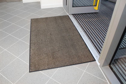 Béžová textilní vstupní rohož - 60 x 80 x 0,8 cm