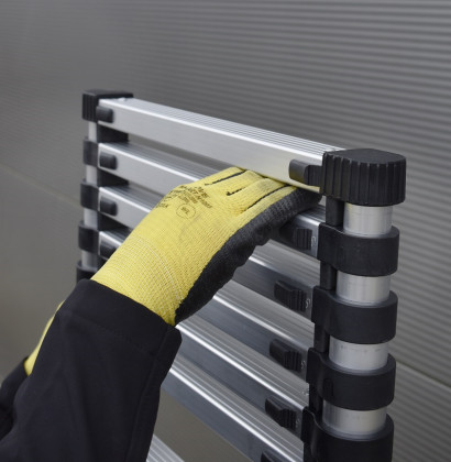 Hliníkový teleskopický žebřík, 9 stupňů, 2,6 m, max. zátěž 125 kg