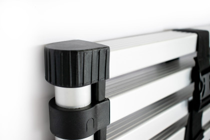 Hliníkový teleskopický žebřík, 9 stupňů, 2,6 m, max. zátěž 125 kg