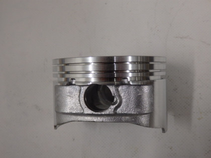 Píst pr.90 mm V12577