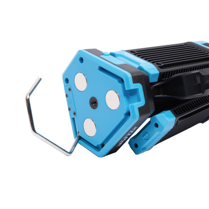 Svítilna pracovní nabíjecí s výsuvným stativem | 4 500 lm, 4 000 mAh