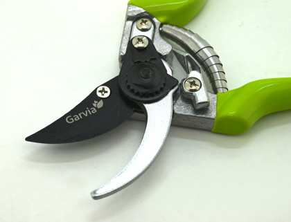 Nůžky zahradní 210mm bypass