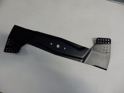 Blade CM 51