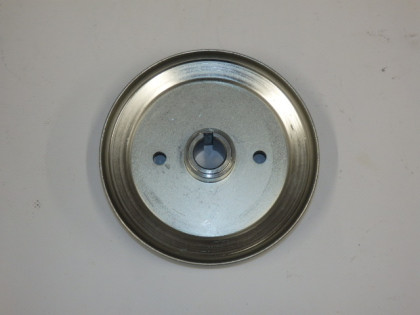 Blade pulley assembly