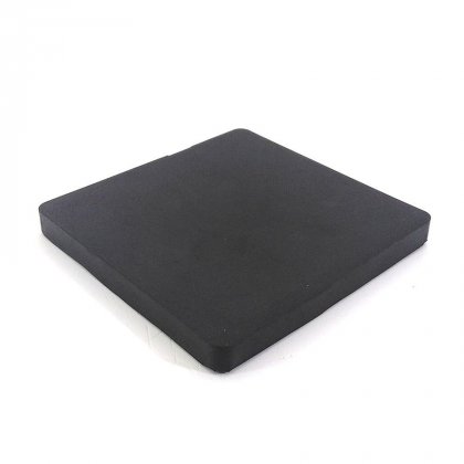 Černá pryžová EPDM ochranná podložka FLOXO - délka 10 cm, šířka 10 cm a výška 1 cm