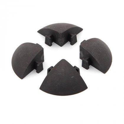 Černý plastový rohový nájezd pro terasové dlaždice Linea Striped - 5,4 x 5,4 x 2,5 cm - 4 ks