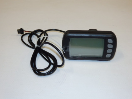 LCD displej