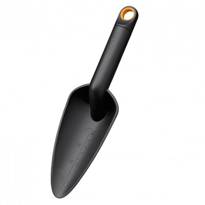 Lopatka Fiskars Solid 82mm