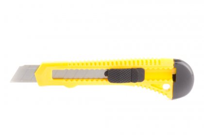 Nůž odlamovací plastový 18mm 8436/P