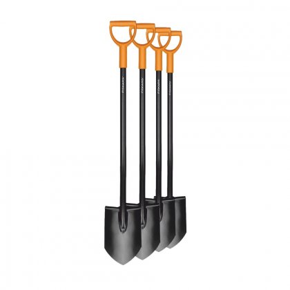 Rýč špičatý Fiskars Solid /1003455/