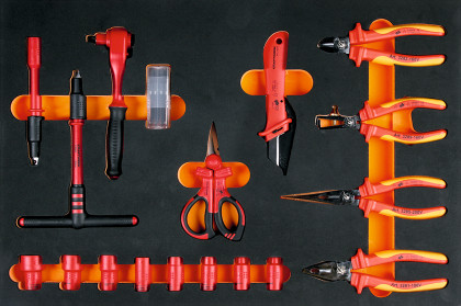 Sadu gola 3/8" s příslušenstvím + kleště VDE 1000V 18ks PROFI Line