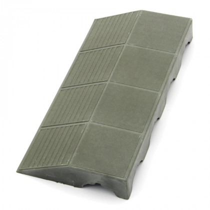 Šedý plastový nájezd "samice" pro terasovou dlažbu Linea Combi - 40 x 19,5 x 4,8 cm