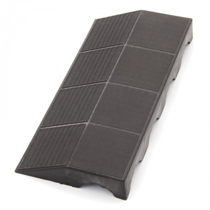 Tmavě hnědý plastový nájezd "samice" pro terasovou dlažbu Linea Combi - 40 x 19,5 x 4,8 cm