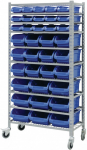 Pojízdný kovový policový regál s plastovými box...
