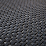 Šedá plastová ratanová stínicí rohož "uměl...